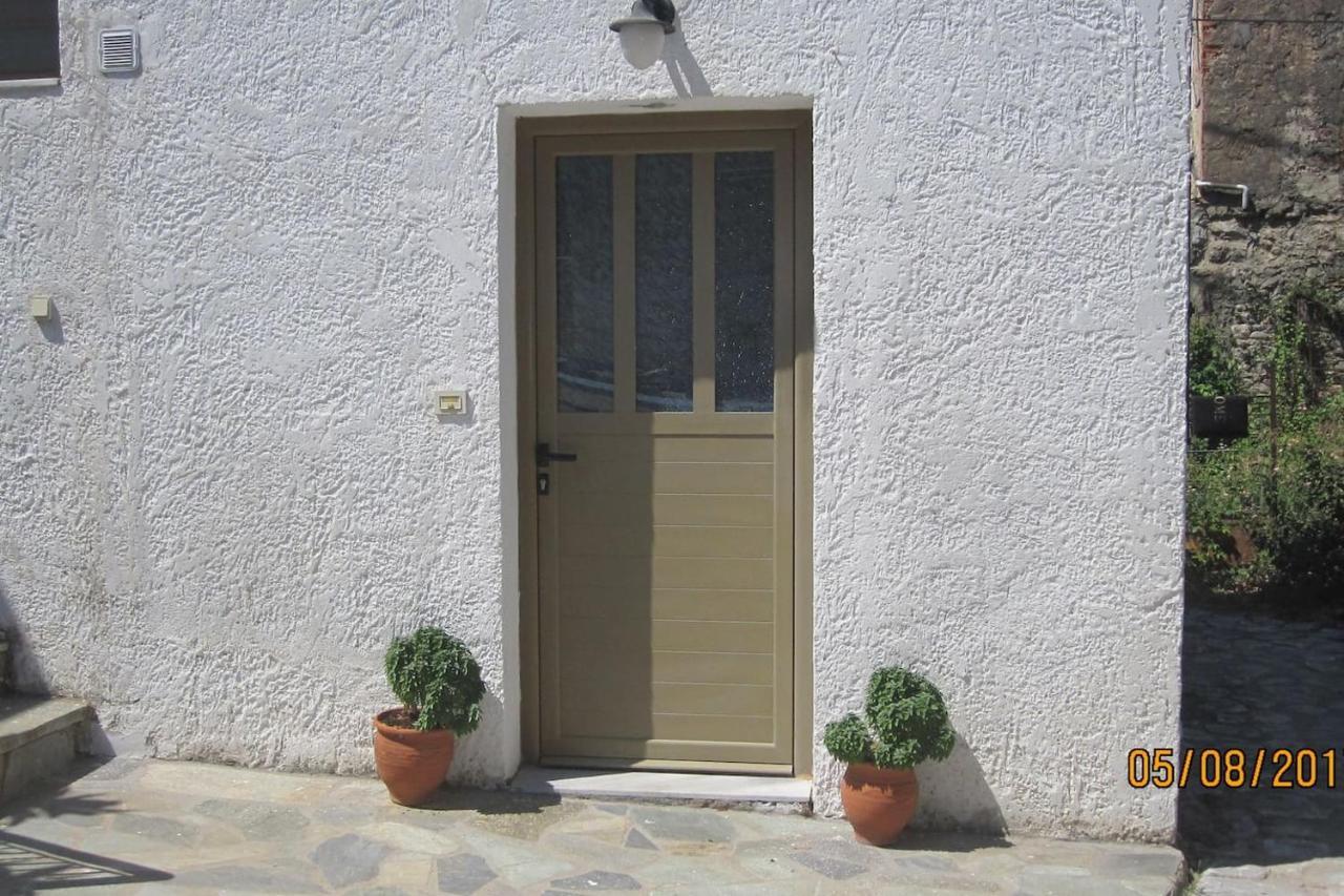 Pirgaki Studios Kardamyli Exterior foto